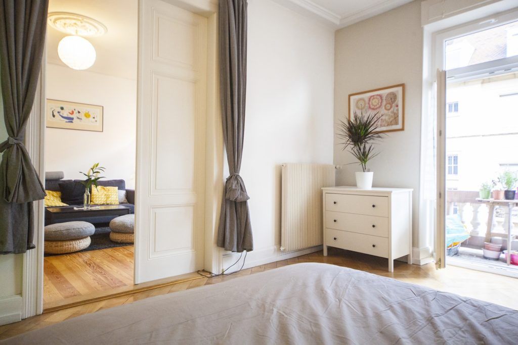 chambre vue sur sejour