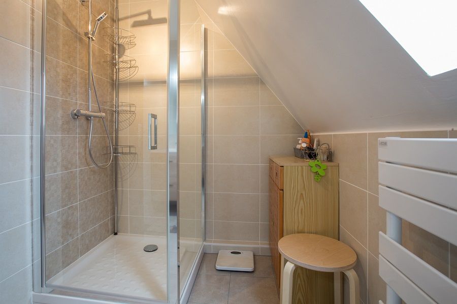 Image importée depuis https://www.reneuv.fr/wp-inside/uploads/2021/06/renovation-maison-avant-apres.jpg