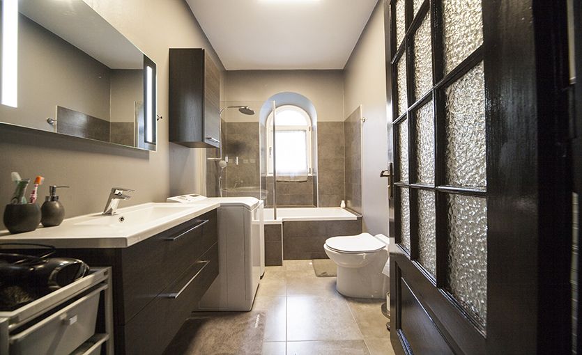 Image importée depuis https://www.reneuv.fr/wp-inside/uploads/2021/07/salle-de-bain-alsace.jpg