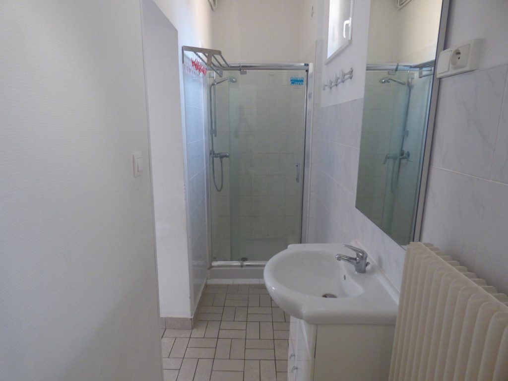 salle de bain avant